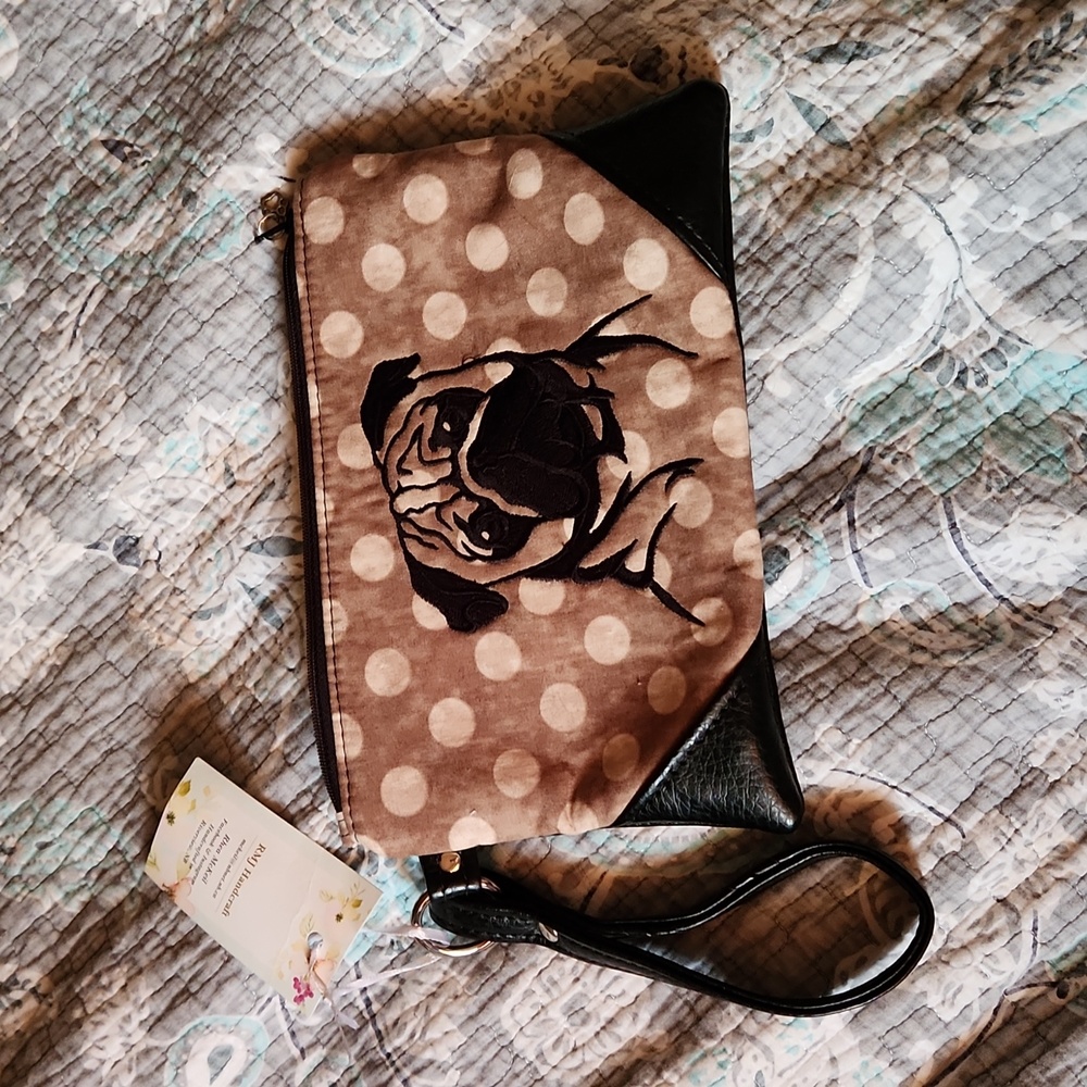 Pug wristlet